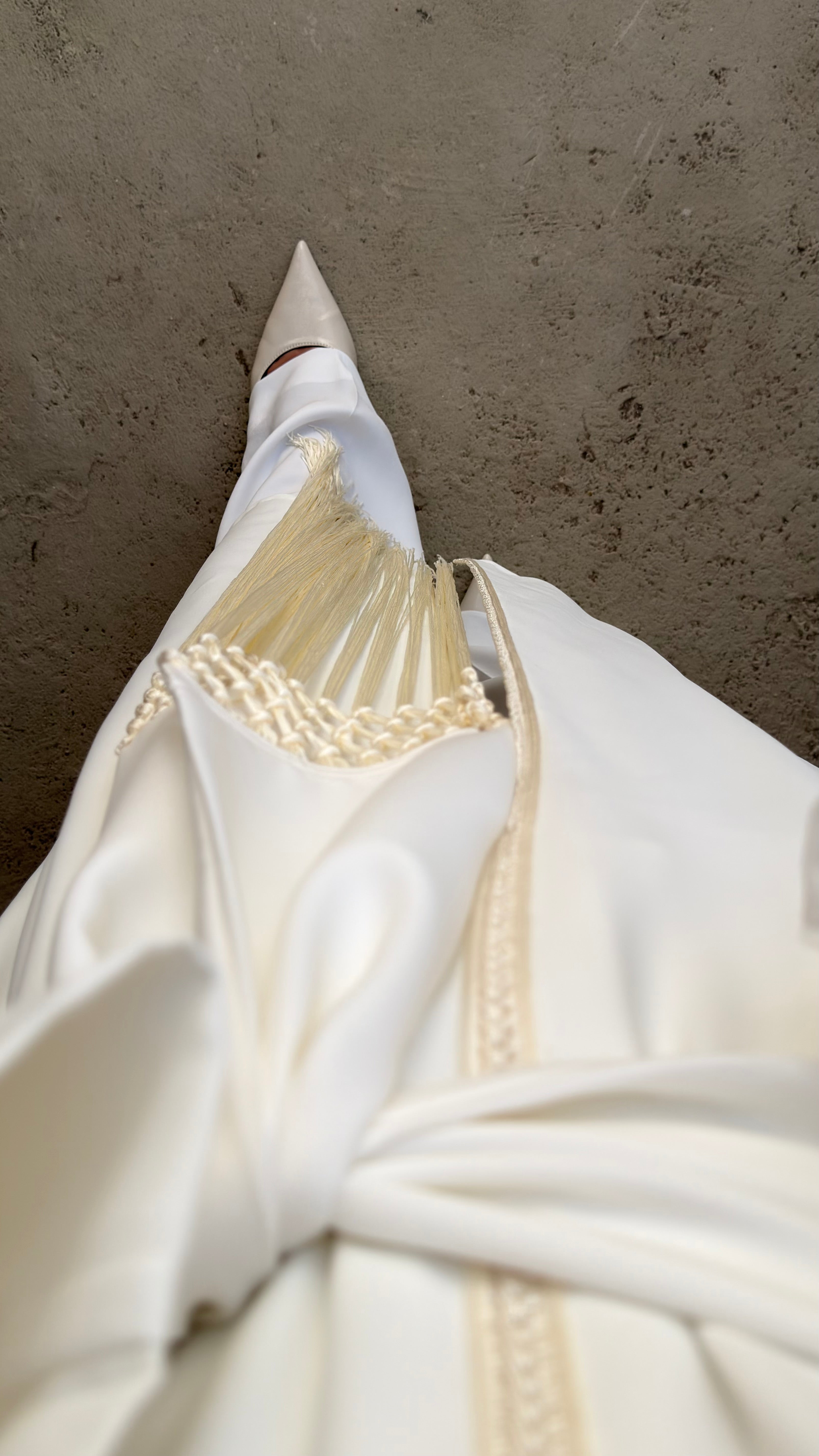 White | 2 Piece