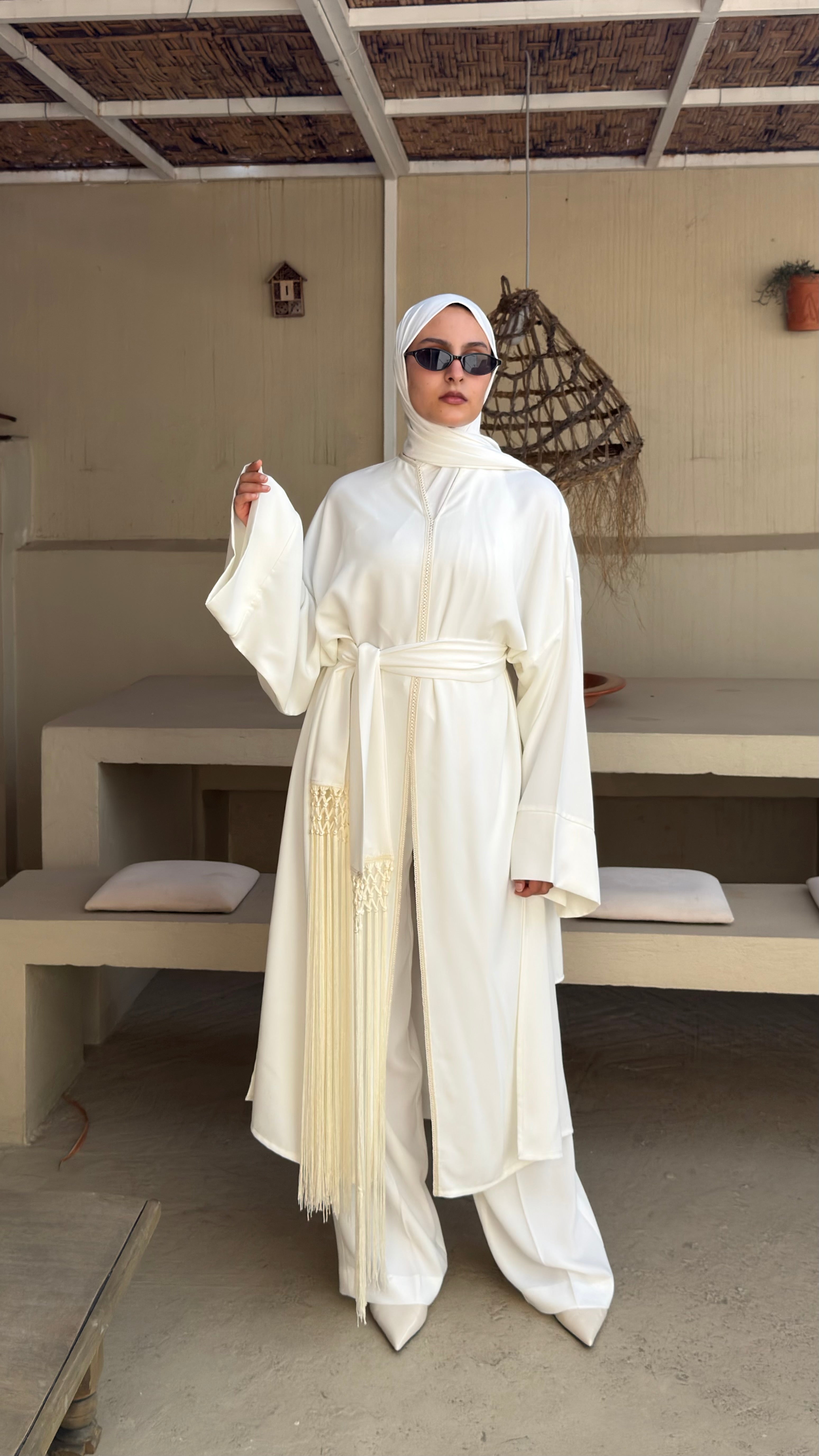 White | 2 Piece